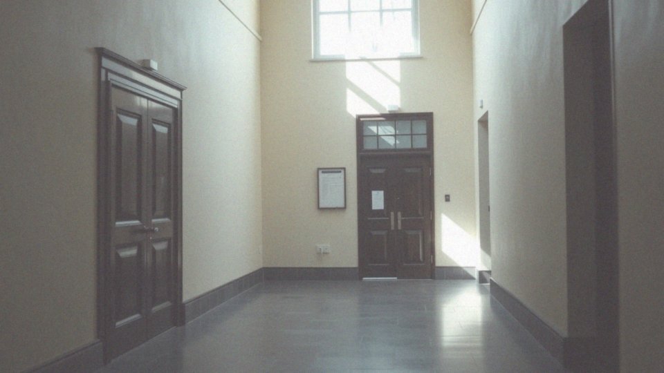 Jak wygląda postępowanie sądowe w sprawach o eksmisję?